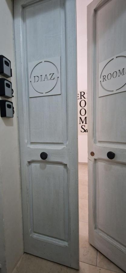 Diaz Rooms 莱切 外观 照片